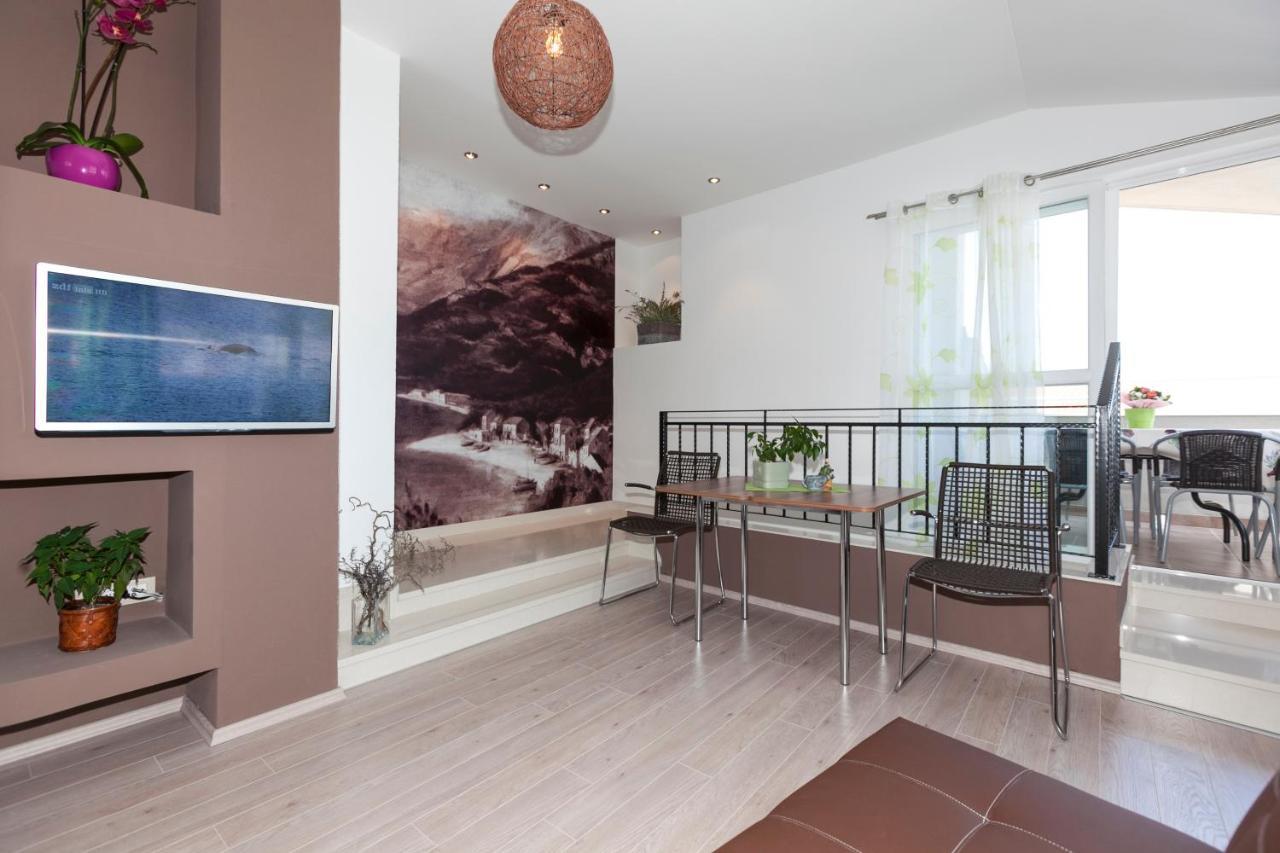 Apartmani Iva Tučepi Buitenkant foto