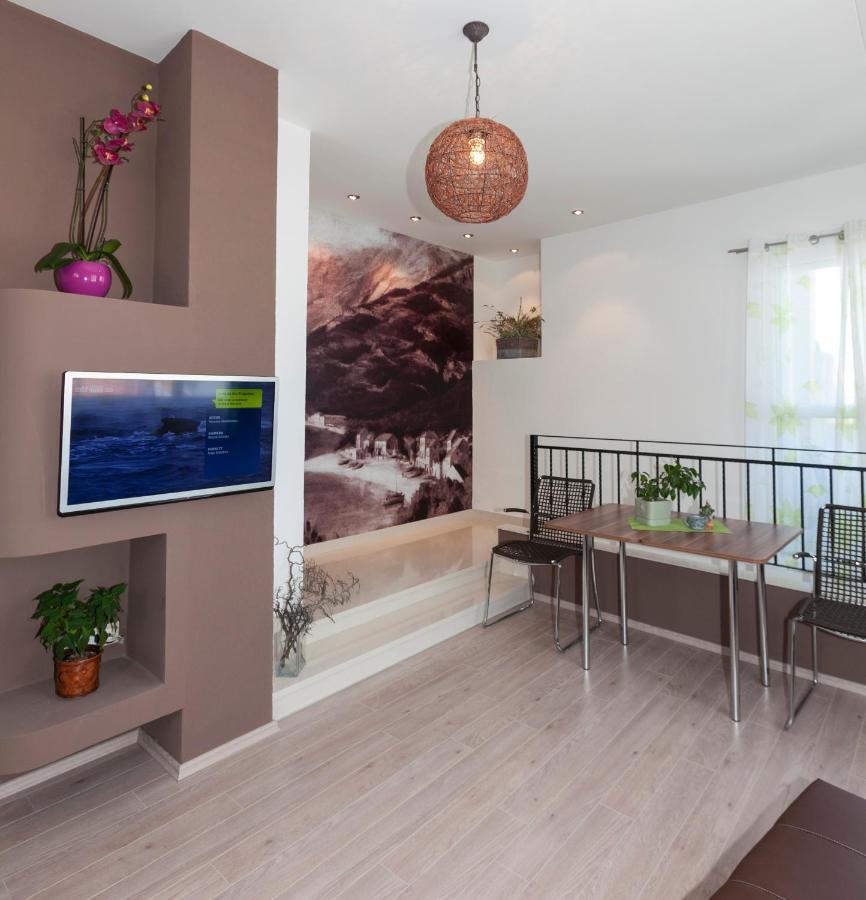 Apartmani Iva Tučepi Buitenkant foto