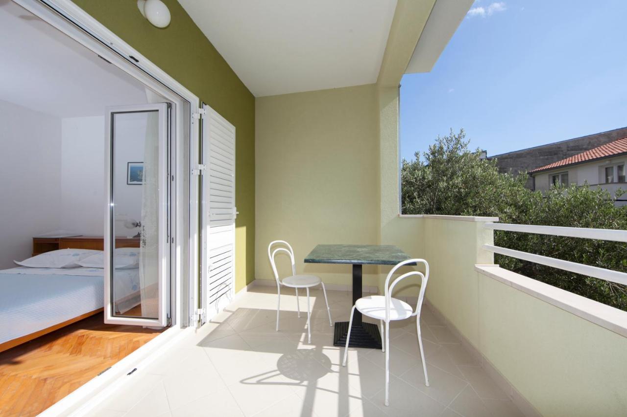 Apartmani Iva Tučepi Buitenkant foto
