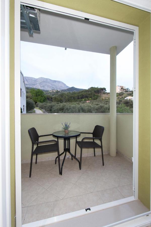 Apartmani Iva Tučepi Buitenkant foto