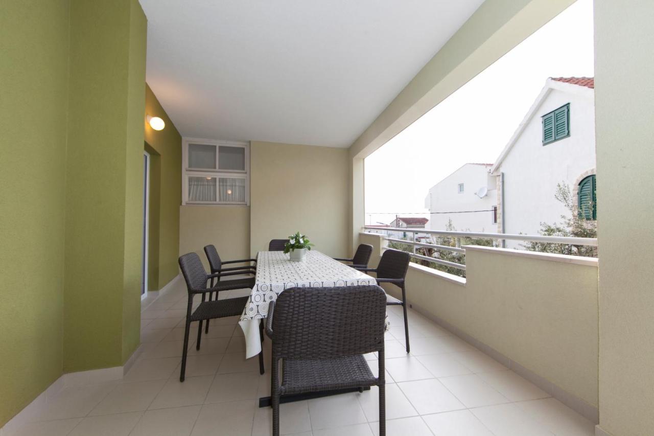 Apartmani Iva Tučepi Buitenkant foto