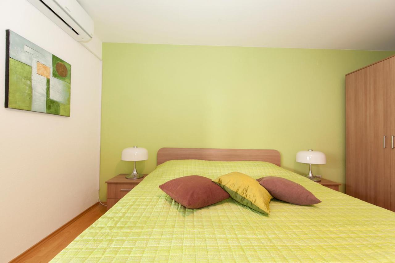 Apartmani Iva Tučepi Buitenkant foto