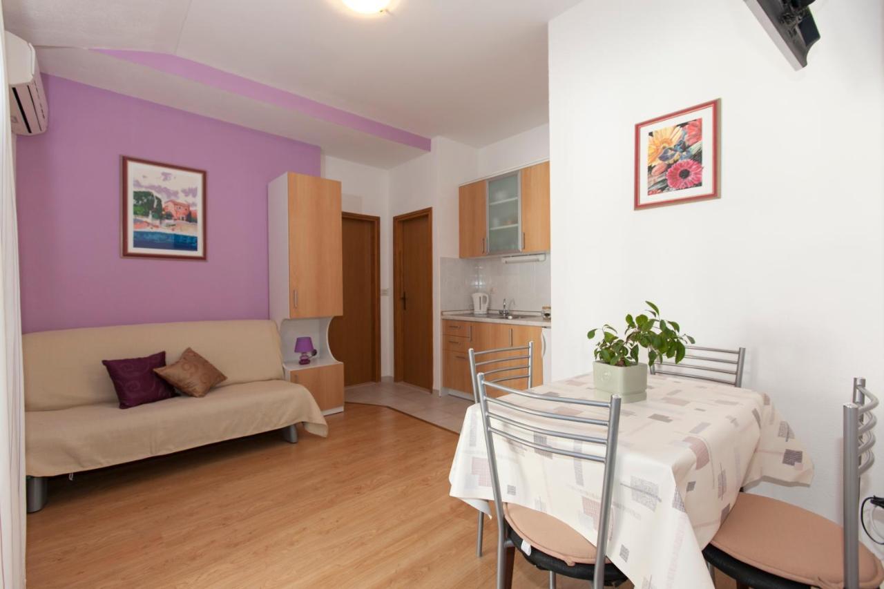 Apartmani Iva Tučepi Buitenkant foto