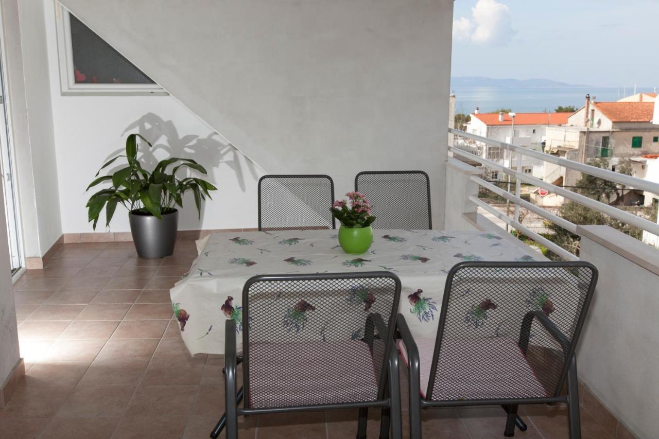Apartmani Iva Tučepi Buitenkant foto