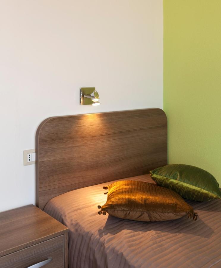 Apartmani Iva Tučepi Buitenkant foto