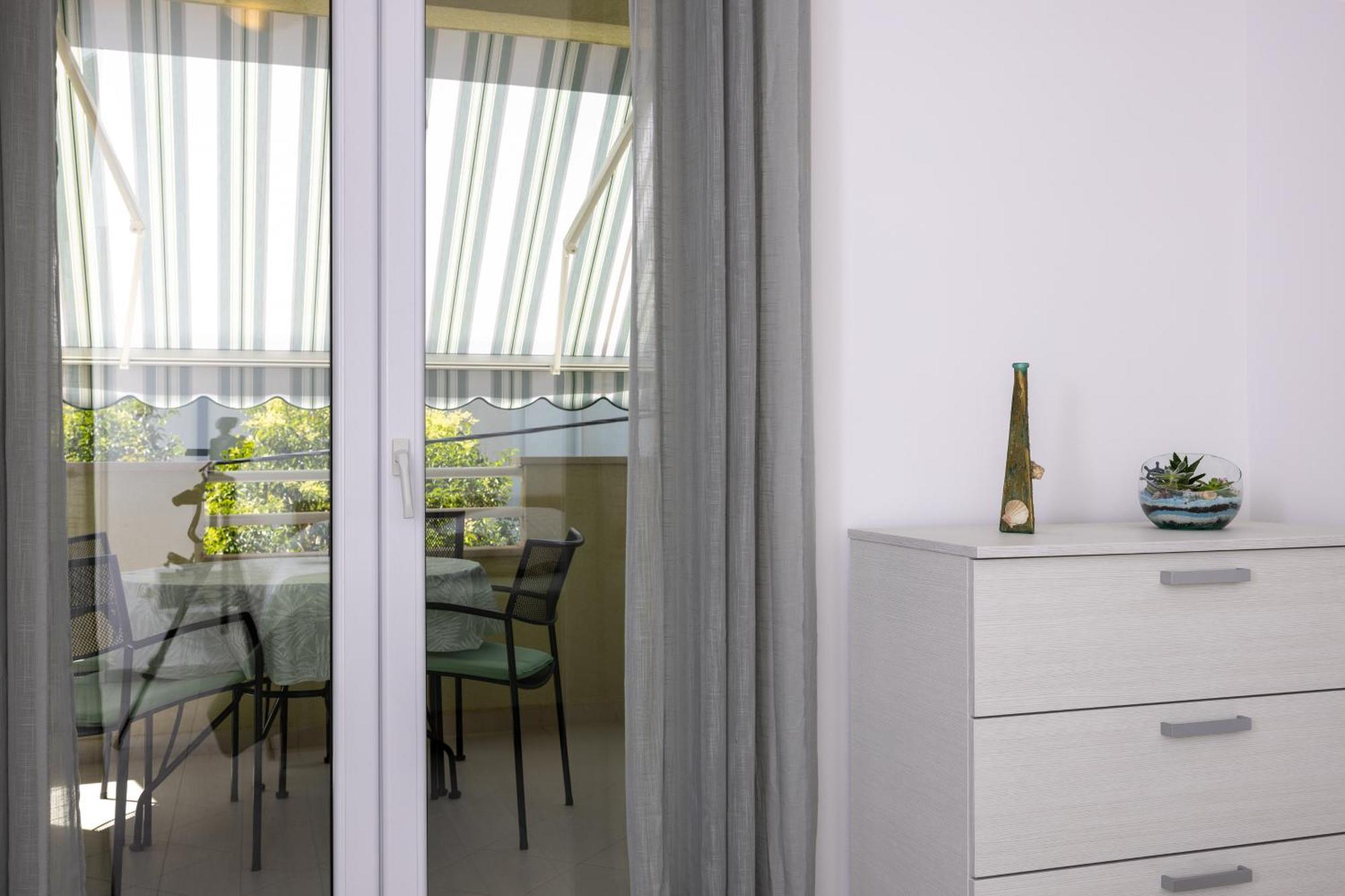 Apartmani Iva Tučepi Buitenkant foto